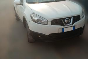 Nissan Qashqai J10