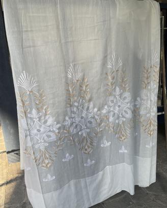 Coppia tende vintage ricamo beige e bianco – 2 tel
