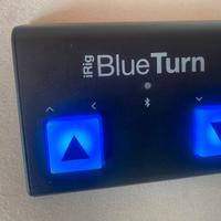 IK Multimedia iRig BlueTurn pari al nuovo