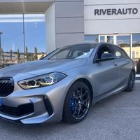 BMW Serie 1 (F40) M 135i xDrive