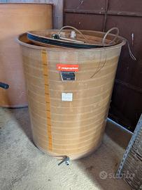 Sempre pieni in vetroresina