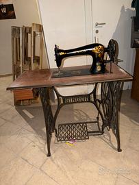 Mobili e Oggetti d’Epoca SINGER
