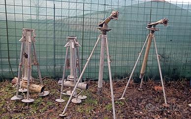 4 IRRIGATORI CON CAVALLETTO