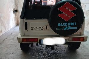 Suzuki samurai 