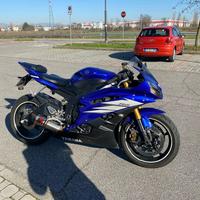 Yamaha r6