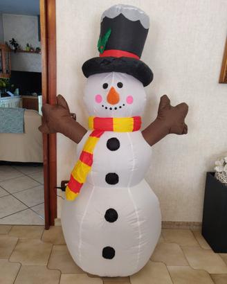 pupazzo di neve gonfiabile