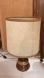 Lampada da tavolo vintage legno e metallo