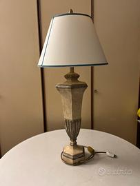 Lampada da tavolo