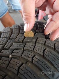 Gomme pirelli winter 205 60 r16 con cerchi