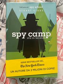 Spy camp. Spie in vacanza - Stuart Gibbs 10+