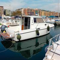 Barca beneteau