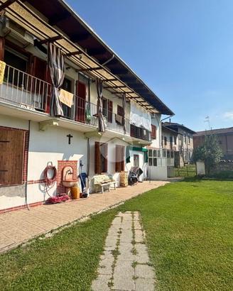 CASA INDIPENDENTE A BORGO VERCELLI