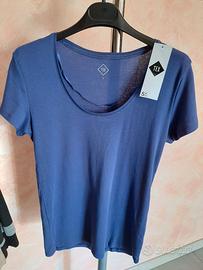 T-shirt donna viola, nuova con cartellino