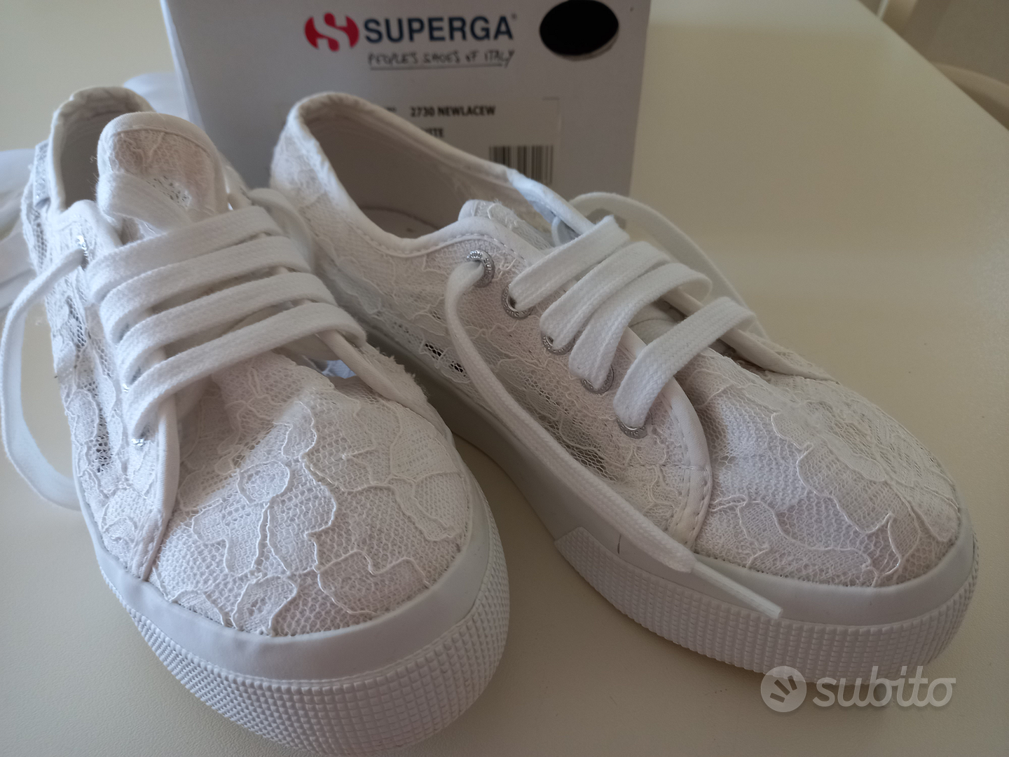 Superga alte store di pizzo