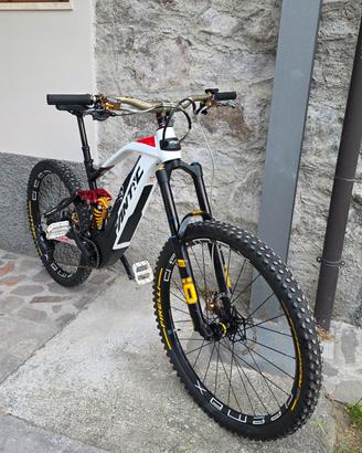 fantic xef factory  ohlins