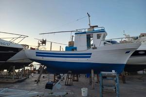 Barca da pesca con licenza