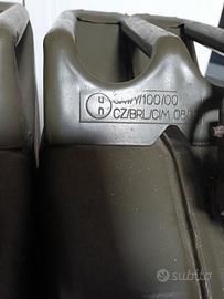 coppia di  taniche per carburante omologate