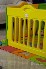 Recinto e tappeto componibile per bambini