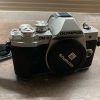Olympus OM-D E-M10 III