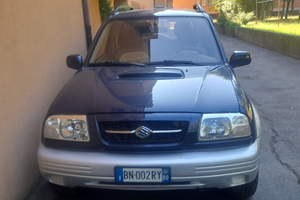 Jeep suzuki gran vitara anno 2000 .2.0td