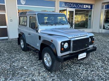 LAND ROVER Defender 90 2.4 TD4 Station Wagon S