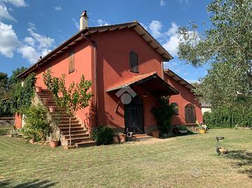 VILLA SINGOLA A GENAZZANO