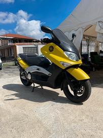 YamahaT-MAX 500 Giallo - Tenuto Molto Bene