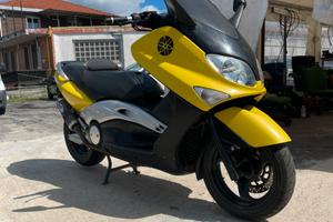 YamahaT-MAX 500 Giallo - Tenuto Molto Bene