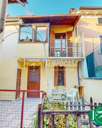 CASA INDIPENDENTE SU DUE LIVELLI