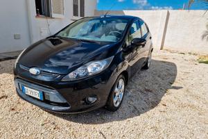 Ford Fiesta 5 Porte 1.4 Diesel per i neopatentati.