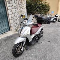 Piaggio Beverly 350