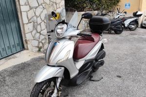 Piaggio Beverly 350
