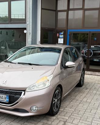 Peugeot 208 1.4 VTi 95 CV 5p. GPL Allure