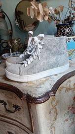 Sneakers alte scamosciate n.36