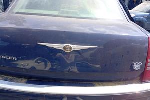 CHRYSLER 300C PORTELLONE