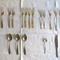 Set di 19 posate vintage spaiate