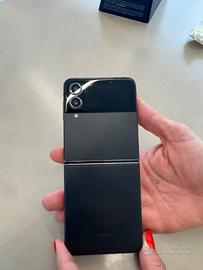 Samsung Zflip 4 ricondizionato grado eccellente