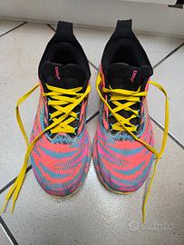 ASICS Gel Nimbus 25 Color Injection
Scarpe Running