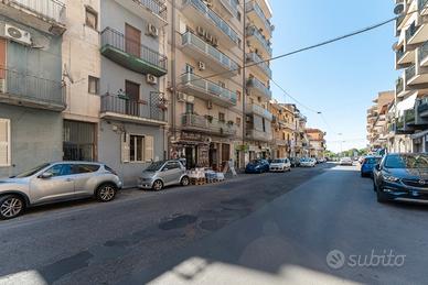 RAPISARDI-V.A.Caracciolo- Vani 2 -Ottìmo Investìm