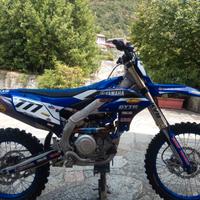 Yamaha YZ 450 - 2023