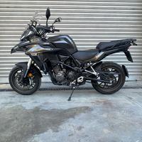 Scooter Benelli TRK 502 X