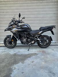 Scooter Benelli TRK 502 X