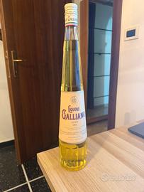Bottiglia liquore galliano