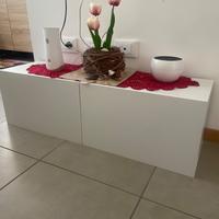 Mobile soggiorno sospeso