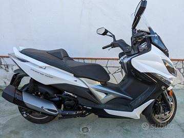Kymco Xciting 400i 2018 White Pearl