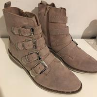 Stivaletti Catwalk Tg.39 in perfette condizioni