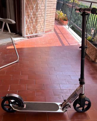 Monopattino