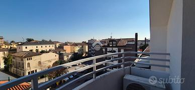 2 LOCALI A MONTEBELLUNA