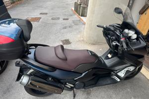 Yamaha t Max 500