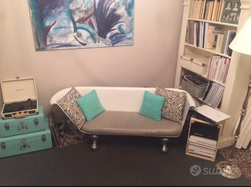 Vasca-Sofa con piedini
